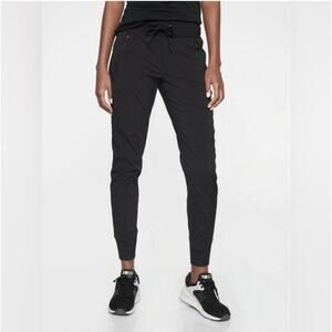 Athleta Pants Womens 6 Black Trekkie North Jogger Ripstop Hike Active Travel